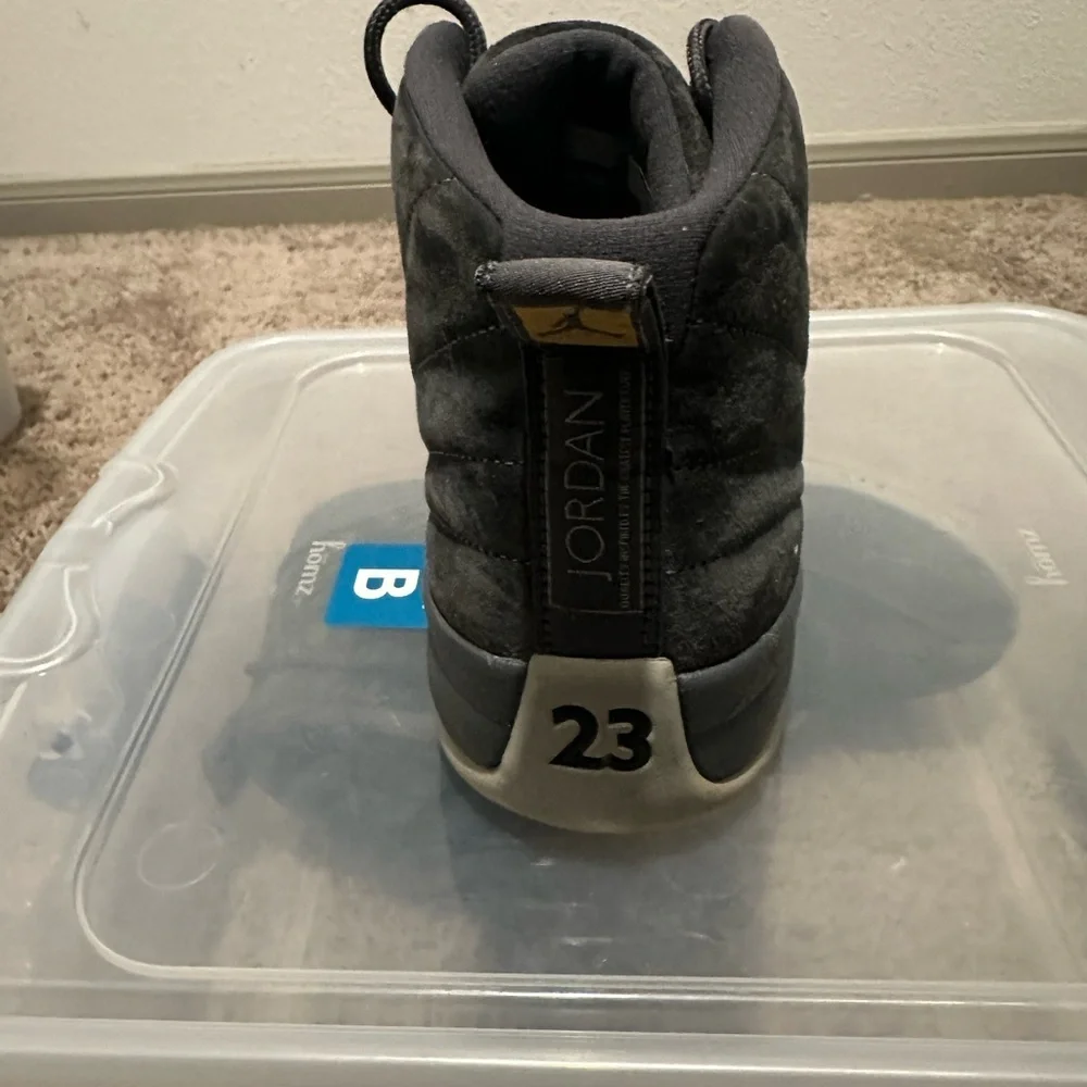 Air Jordan 12s Dark gray